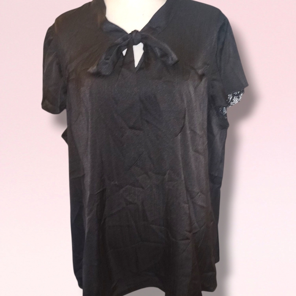 Bloomchic Blouse - image 1